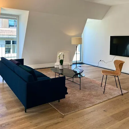Horizon Loewenstrasse Penthouse *