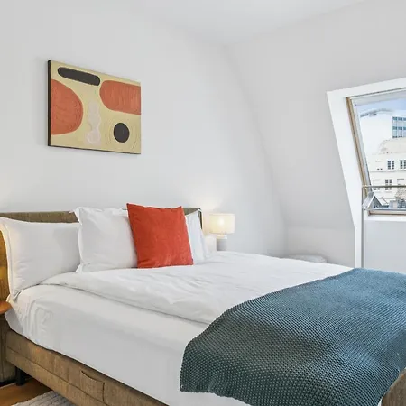 Horizon Loewenstrasse Penthouse *