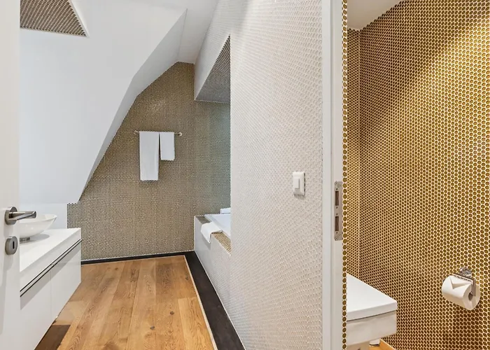 Horizon Bahnhofstrasse, Loewenstrasse Penthouse * Zurigo