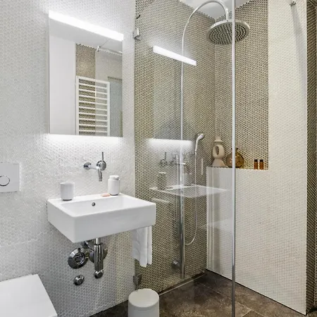 Horizon Bahnhofstrasse, Loewenstrasse Penthouse *